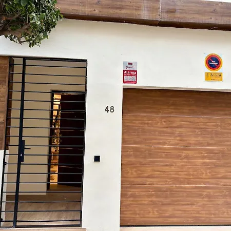 Family Valencia Nyaraló